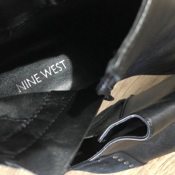 Nine West Womens Size 8 Black Leather Studs Flats Zip Ankle Booties - Picture 10 of 11